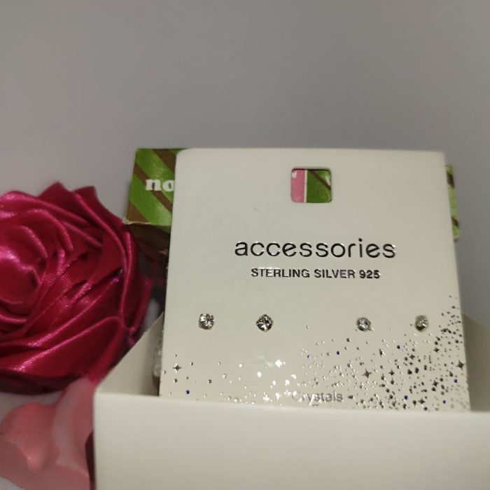 گل گوش چهارتایی